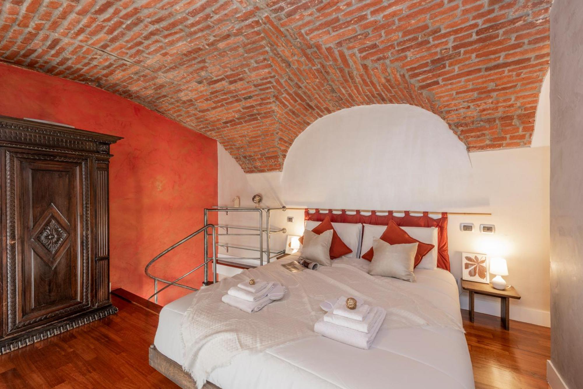 San Babila Luxury Suite - 7Sundays Milan Luaran gambar